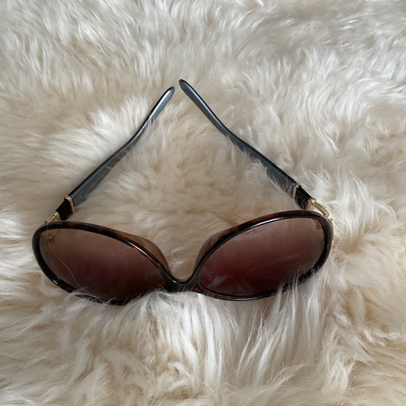 TAHARI Women’s Sunglasses - Picture 2 of 7